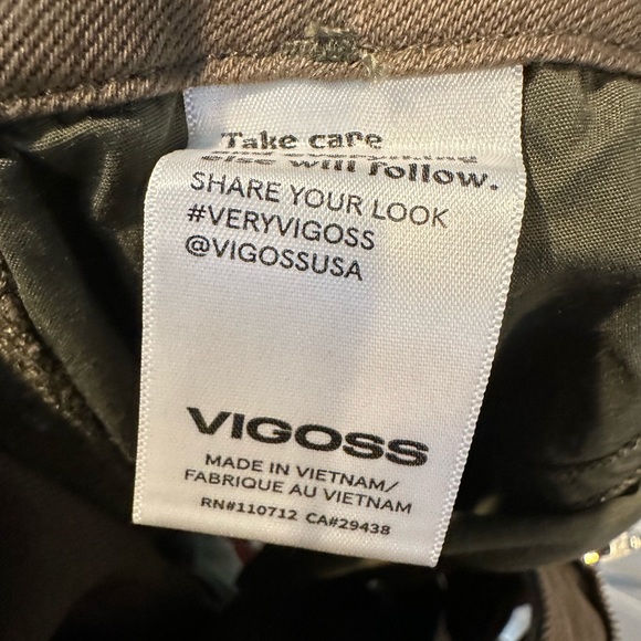 Vigoss Ace High Rise Cargo Short in Olive Green - Picture 8 of 13